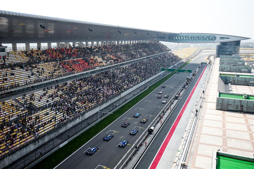 Shanghai Circuit Main straight