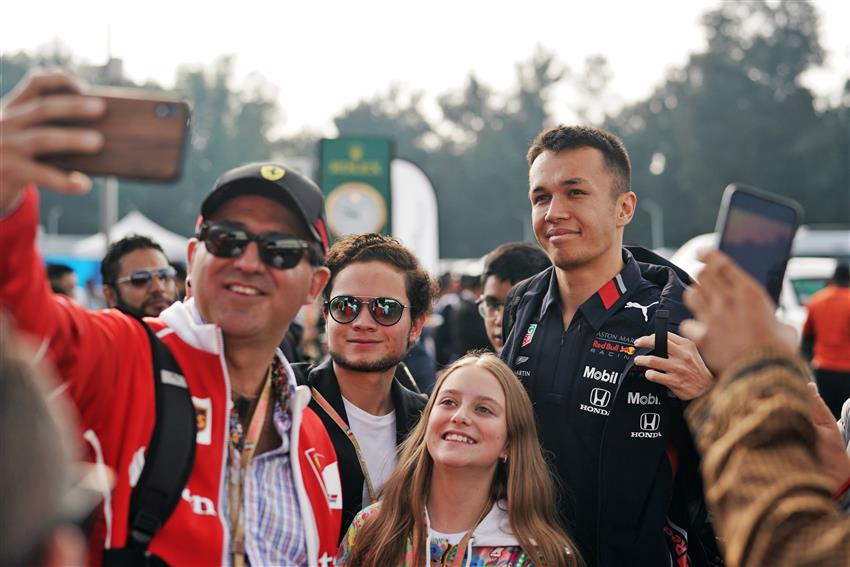 Selfie with f1 driver